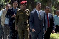 تعرض موكب رئيس الوزراء اليمني لإطلاق نار