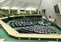 طهران تعدّ قانونا يتيح تكثيف تخصيب اليورانيوم