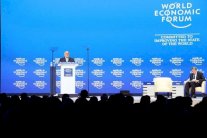 العبادي: نواجه مشكلة لتحرير الموصل وإيران تدعمنا