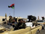 صواريخ عشوائية على الهلال النفطي شرق ليبيا