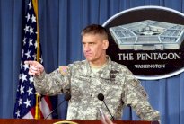 قائد عسكري اميركي يدعو الى