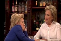 ترامب وكلينتون يظهران في برنامج كوميدي ساخر