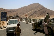 الشرعية تستعيد باب المندب من قبضة ميليشيات الانقلاب