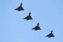 مقاتلات تركية تعترض طائرة روسية انتهكت أجواءها