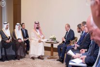 السعودية تؤكد حرصها على الحل السلمي للأزمة السورية