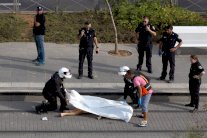 السكين تفرض نفسها سلاحا في هجمات الفلسطينيين