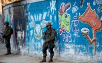 قائد الجيش البرازيلي يحذر من