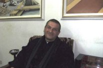 الافراج عن رجل دين مسيحي في حمص بعد اشهر على خطفه