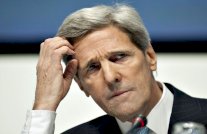 كيري تحدث إلى عباس ونتانياهو لعودة الهدوء