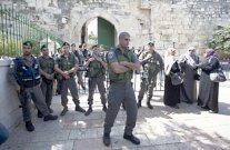 حصار محكم على الأقصى ومنع من دون الخمسين من دخوله