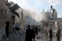 الاتحاد الاوروبي وايران يبحثان سبل انهاء الحرب بسوريا