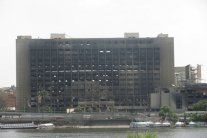 أعضاء حزب مبارك يسيطرون على إنتخابات البرلمان