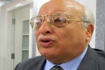 لواء مصري يظن بأن 