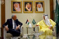 الجبير يبحث مع نظيره الفلسطيني التصعيد الإسرائيلي