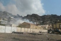 الانقلابيون يستهدفون مخزون عدن الثقافي والإنساني