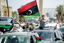 إرث القذافي يخيّم على ليبيا بعد أربع سنوات على مقتله