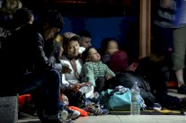 موت ثلاثة أطفال وامرأة من المهاجرين غرقًا في بحر إيجه