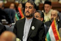 طهران : لا نعمل على ابقاء الاسد في السلطة الى الأبد