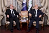 ضغوط على العبادي وحديث متصاعد عن مساع لإقالته