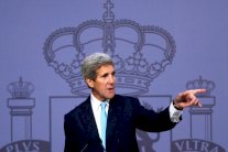 كيري: لقاء وشيك لإطلاق الانتقال السياسي في سوريا