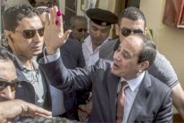 السيسي يدعو المصريين لمشاركة