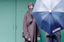 تأثير محدود لقانون منع النقاب في فرنسا 