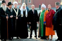 بوتين ينصّب نفسه