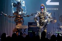 قريباً .. روبوت يرتجل الموسيقى