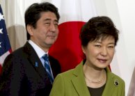 سيول تقترح على طوكيو عقد قمة ثنائية منتظرة بشدة