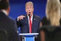 ترامب: انسحابنا من العراق بلا ضمان النفط خطيئة