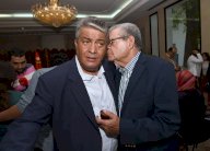 30 نائبا يعلقون عضويتهم في حزب 