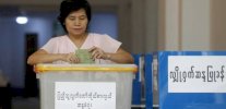 فتح مكاتب الاقتراع لانتخابات تشريعية تاريخية في بورما