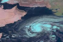 عُمان واليمن تشهدان أعنف إعصار في تاريخهما