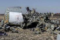 بريطانيا: عبوة ناسفة قد تكون خلف سقوط الطائرة الروسية