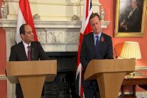 كاميرون يُطلع السيسي على الموقف من