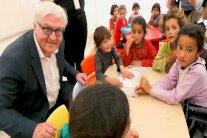 قادة الائتلاف الحاكم بألمانيا يناقشون سياسة اللجوء