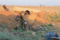 قوات النظام السوري تكسر حصار داعش لمطار كويرس