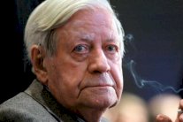 وفاة المستشار الالماني الأسبق هلموت شميت