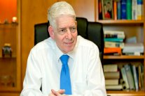 زعيم اليهود في ألمانيا يؤيد الحدّ من اللاجئين