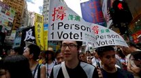 ناخبو هونغ كونغ يقترعون للمرة الأولى منذ تظاهرات 2014