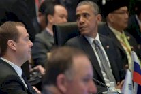 أوباما وميدفيديف: إصرار على تدمير داعش