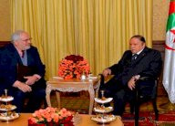 بوتفليقة يستقبل مبعوث الأمم المتحدة إلى الصحراء 