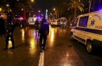 13 قتيلًا و20 جريحًا حصيلة تفجير حافلة تونس