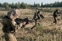 جندي اسرائيلي: كل ليلة أرى الفلسطينيين الذين قتلتهم 