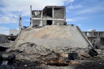 روسيا تكثف غاراتها الجوية في غرب سوريا