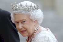 الملكة إليزابيث تفتتح قمة كومنولث في مالطا