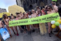 احتجاجات لدفع قادة العالم الى تجنب كارثة مناخية