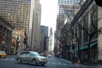 توتر بشيكاغو بعد نشر فيديو يظهر شرطيًا يقتل شابا أسود