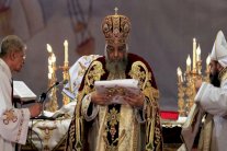 تواضروس الثاني يكسر حظر سلفه ويتوجه إلى القدس