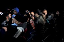 المهاجرون غاضبون بعد مقتل احدهم على الحدود اليونانية